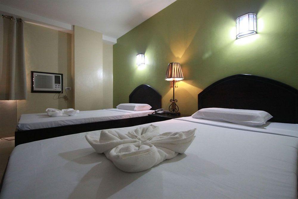 Sampaguita Suites Plaza Garcia Cebu Exteriör bild